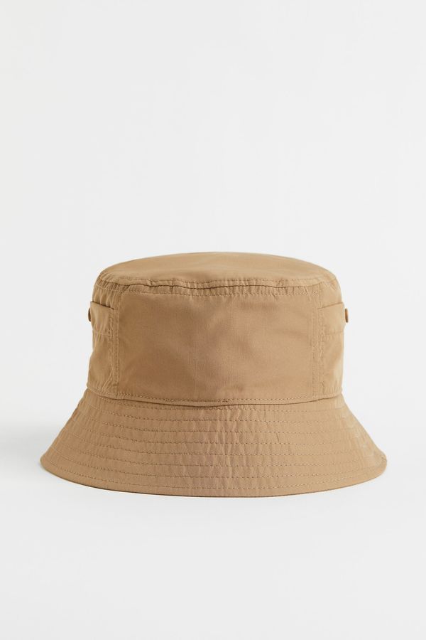 Sombrero bucket con bolsillos