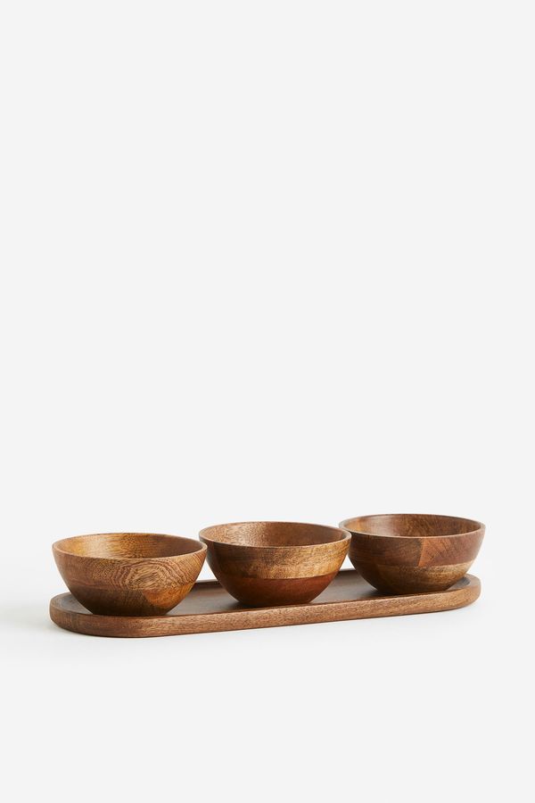 Bowls en madera con bandeja