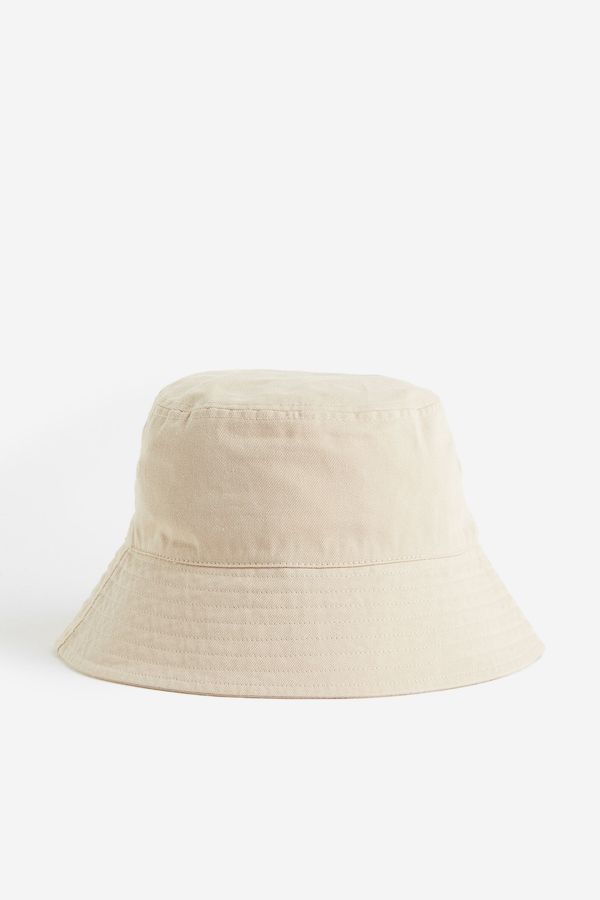 Sombrero bucket