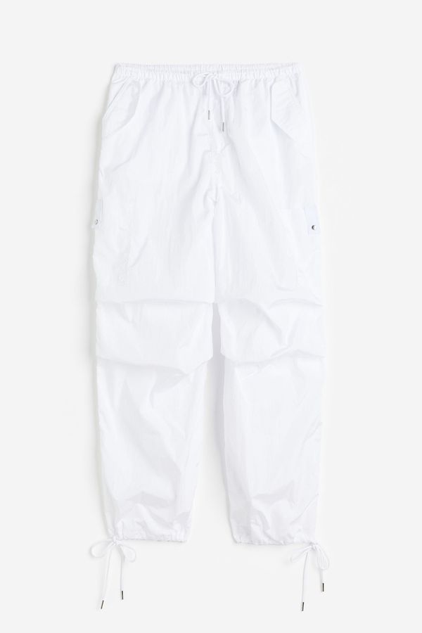 Pantalón paracaídas de nylon