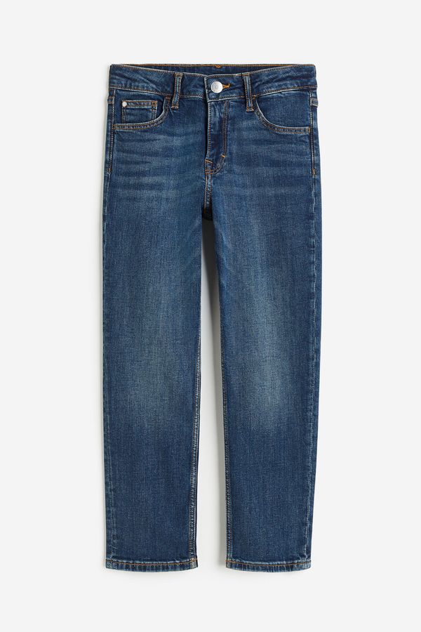 Relaxed Tapered Fit Jeans