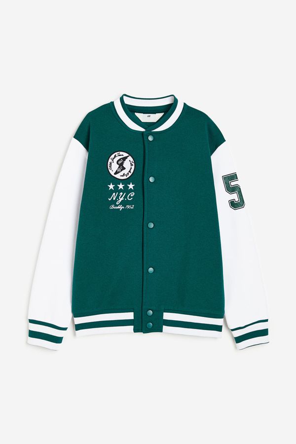 Chaqueta de baseball con aplicaciones