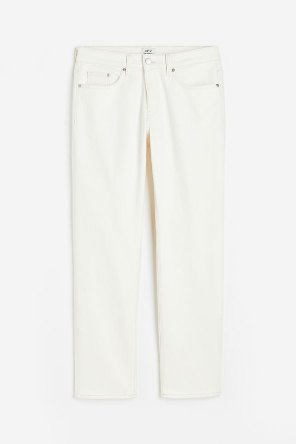 Essentials No 2: THE JEANS