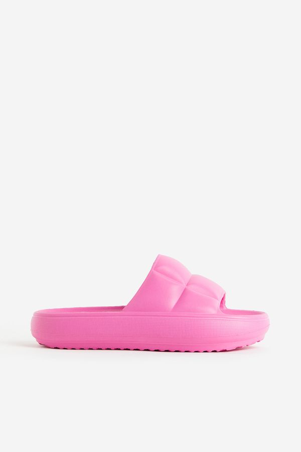 Sandalias slide quilted