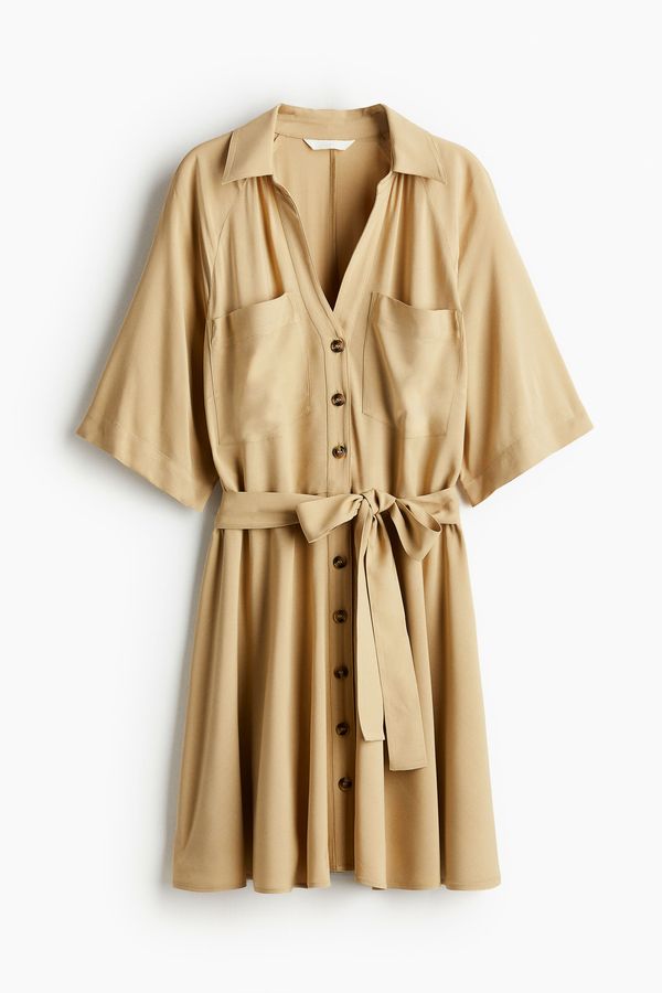 Vestido camisero con cinturón de anudar