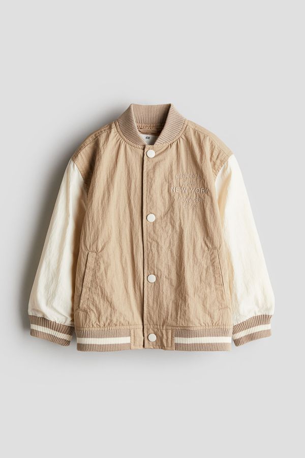 Chaqueta de baseball de nylon