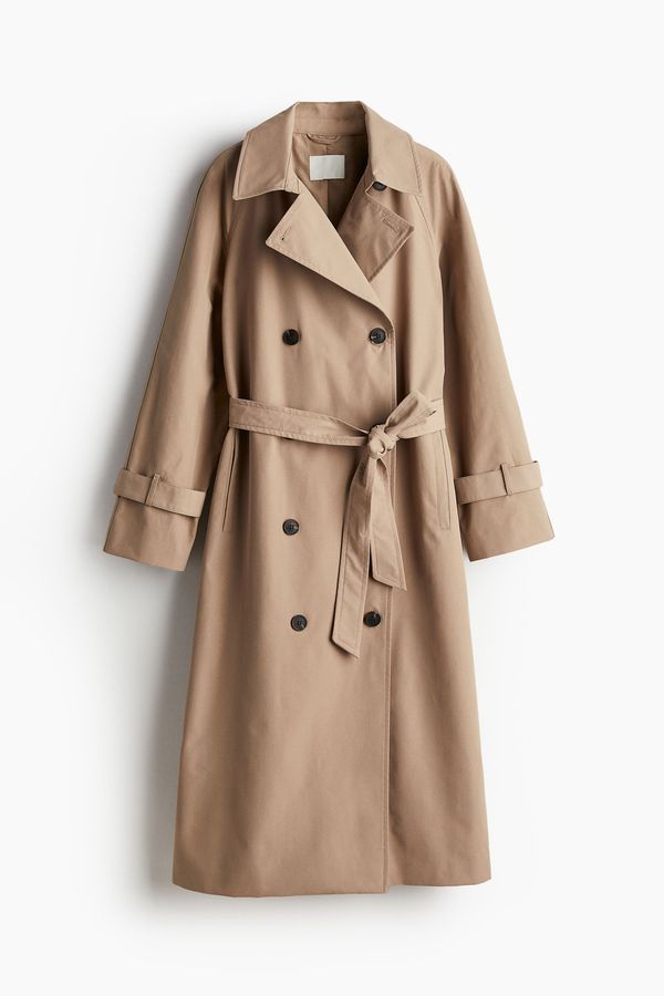 Abrigo trench de doble botonadura