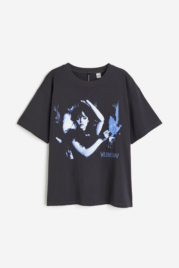 Polera oversize con estampado