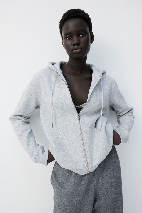 Polerón hoodie con cierre