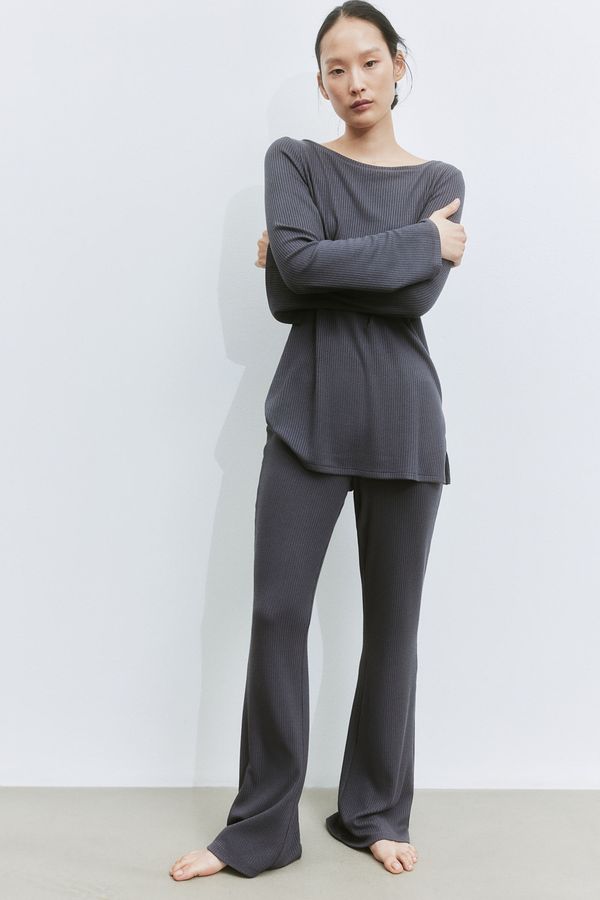 Pantalón Flared