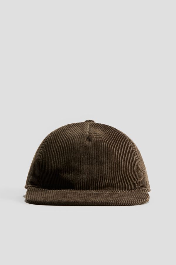 Jockey con visera plana
