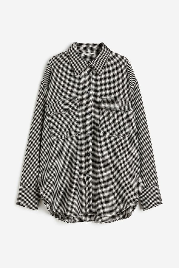 Chaqueta camisera oversize de sarga