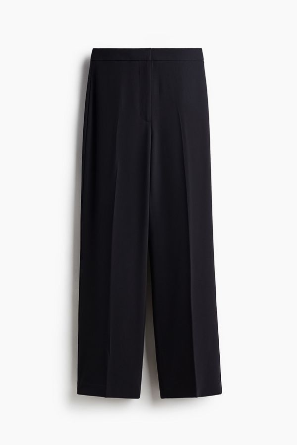 Pantalón amplio