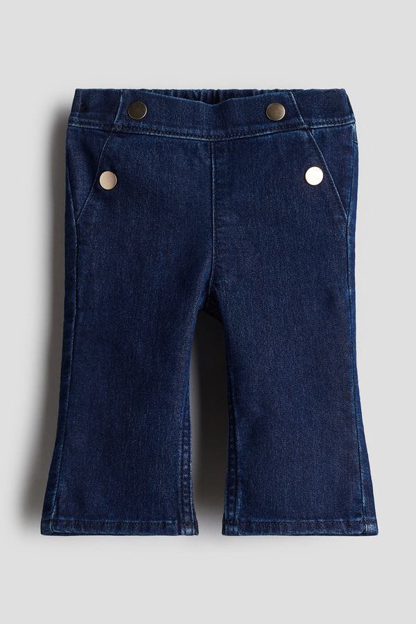 Superstretch Flared Leg Jeans