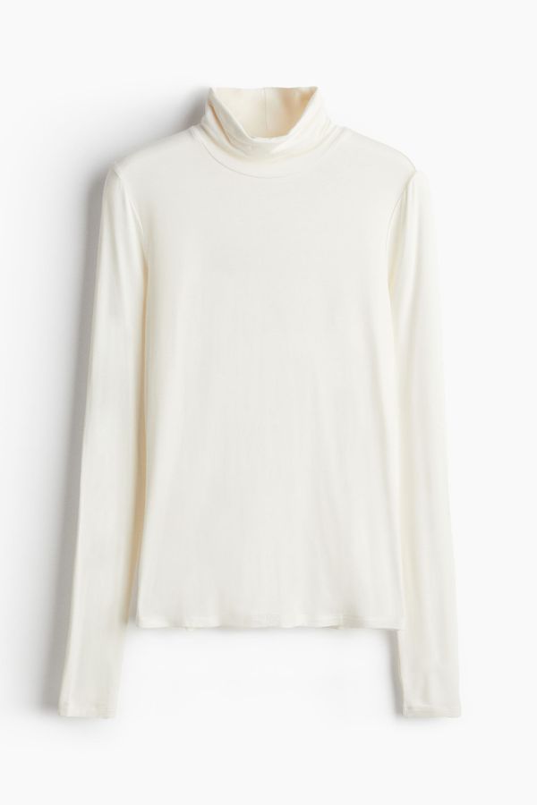 Top de cuello alto