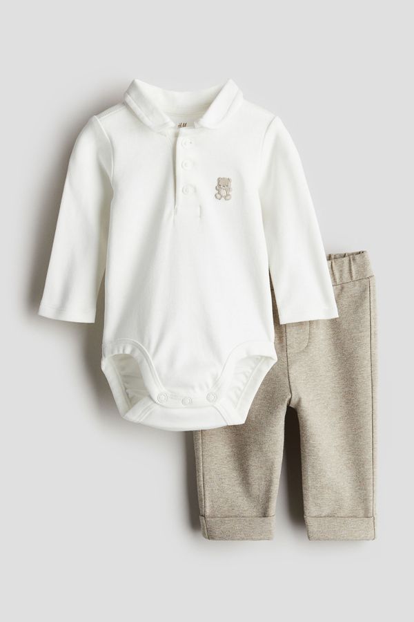 Conjunto de body y pantalón