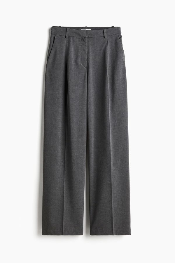 Pantalón amplio