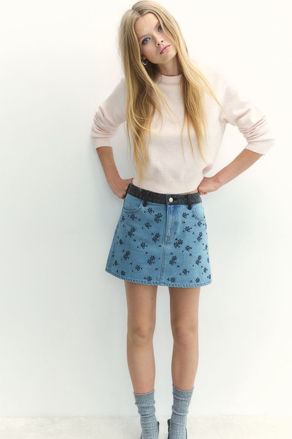 Sweater corto en punto fino