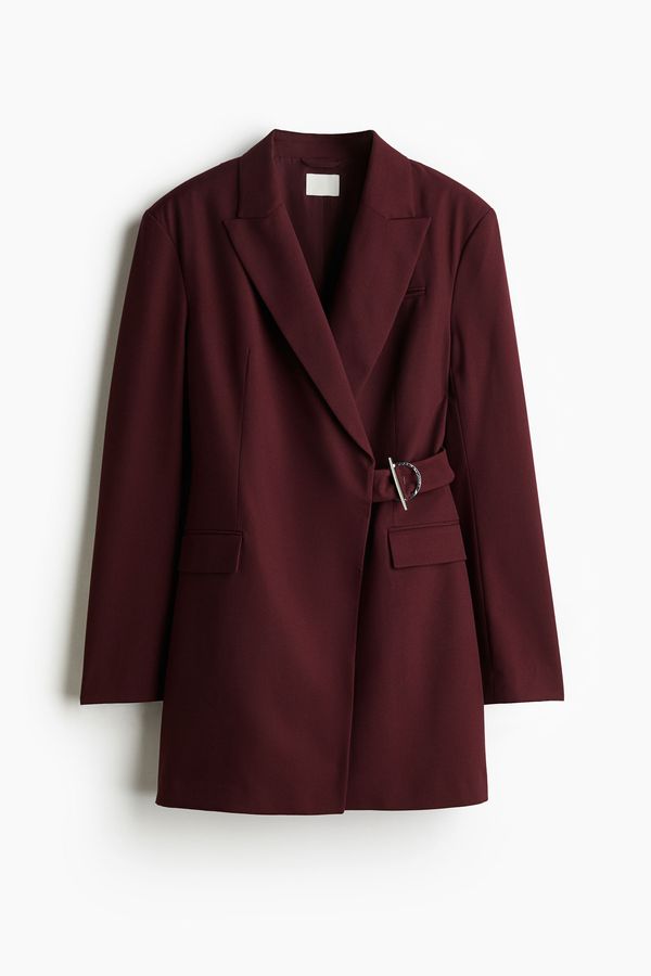Vestido blazer con hebilla