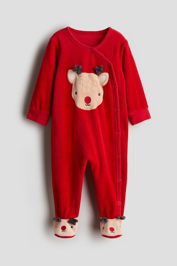 Pijama enterito de plush con pies cubiertos