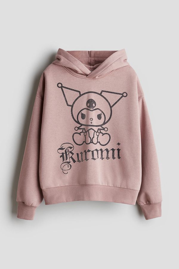 Polerón oversize con capucha y motivo estampado
