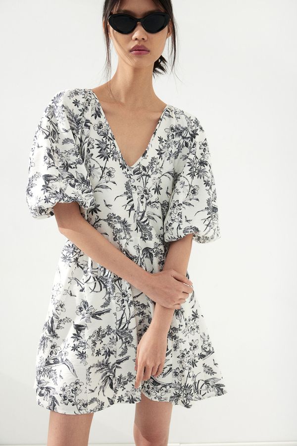 Vestido con vuelo
