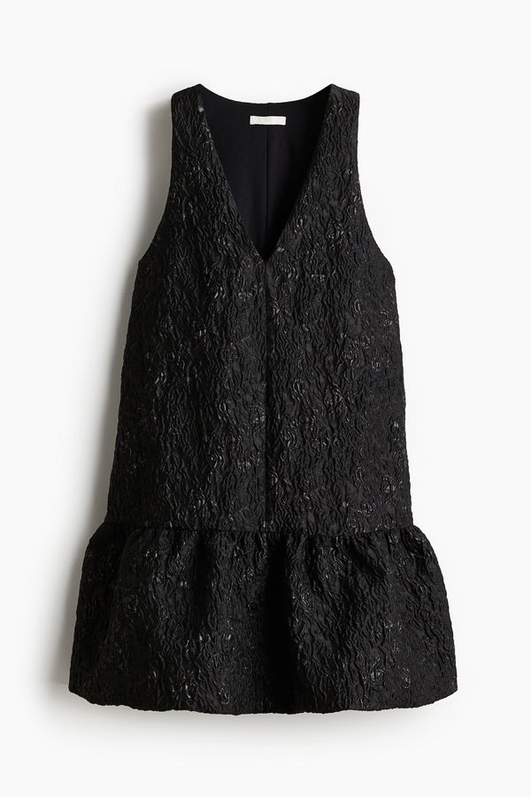Vestido en tejido jacquard con basta burbuja