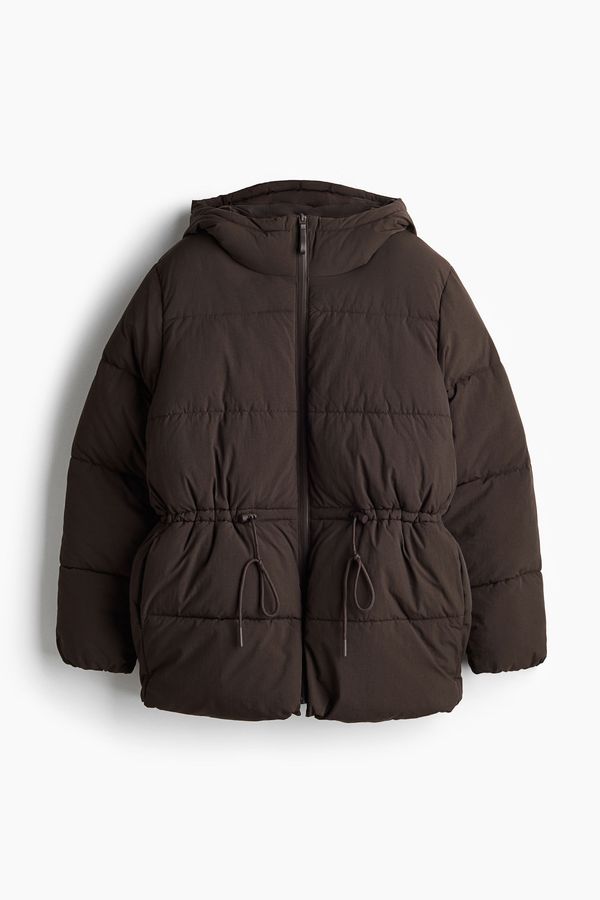 Parka puffy oversize con cordón de ajuste
