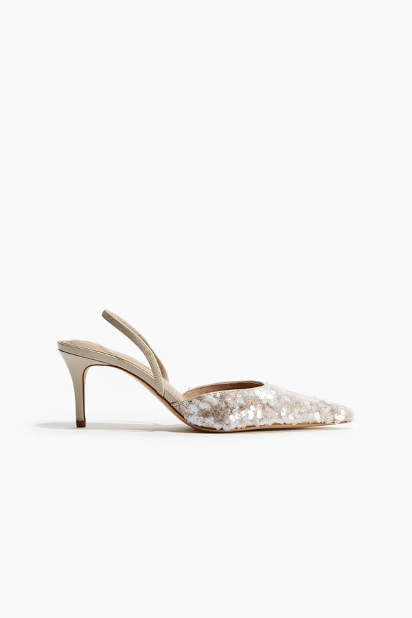 Zapatos reina destalonados con lentejuelas