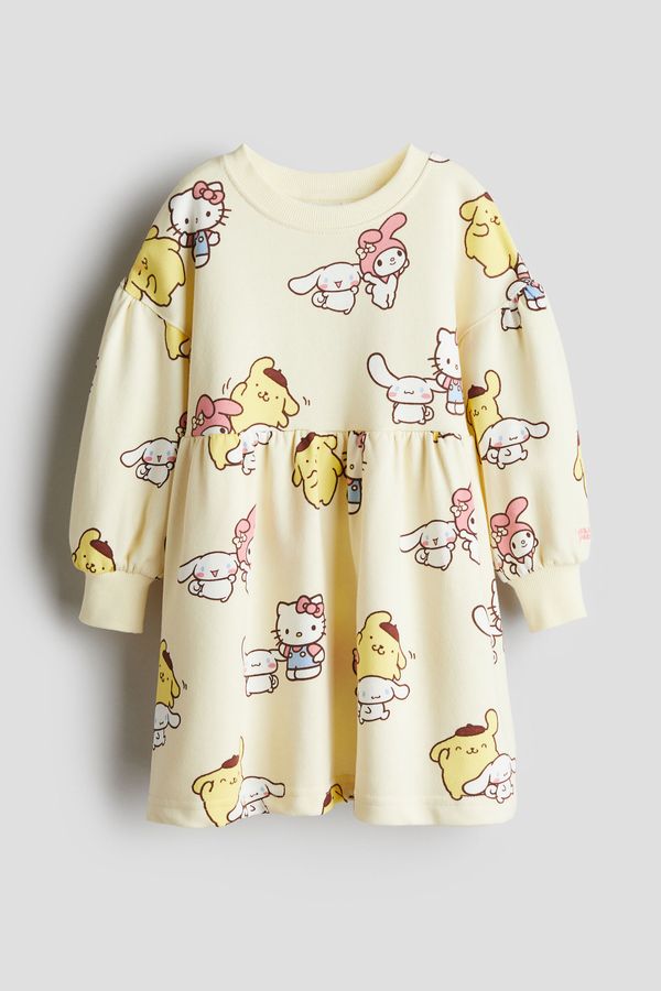 Vestido polerón estampado