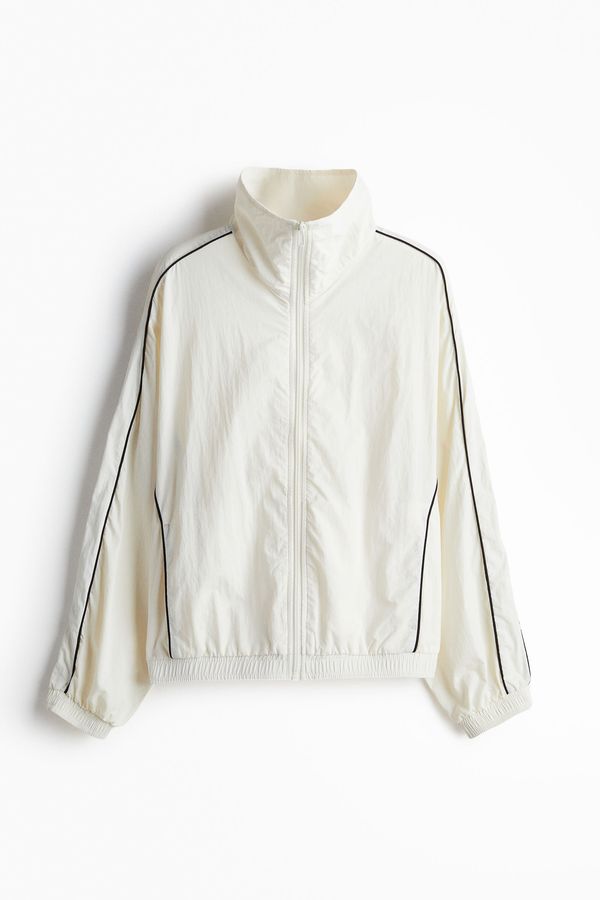 Chaqueta cortavientos de nylon