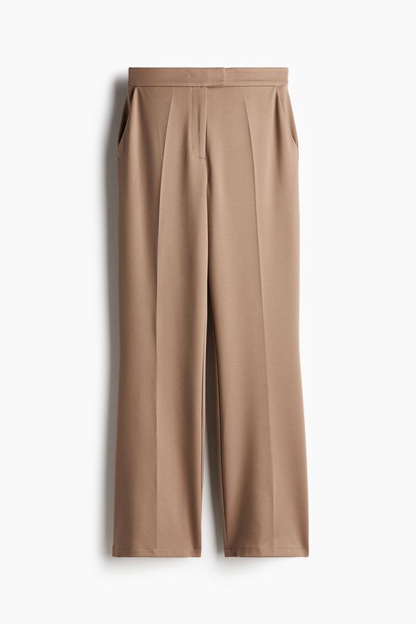 Pantalón acampanado de punto