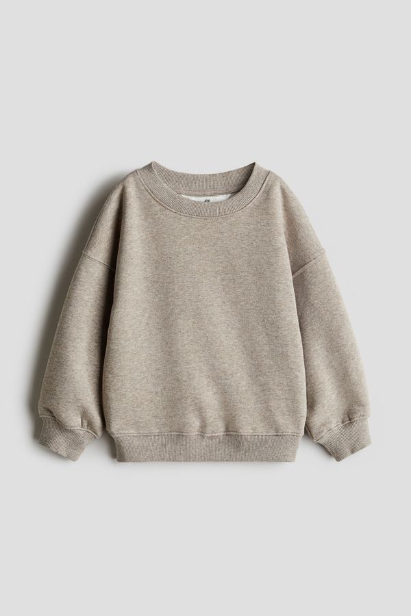 Polerón oversize con cuello redondo