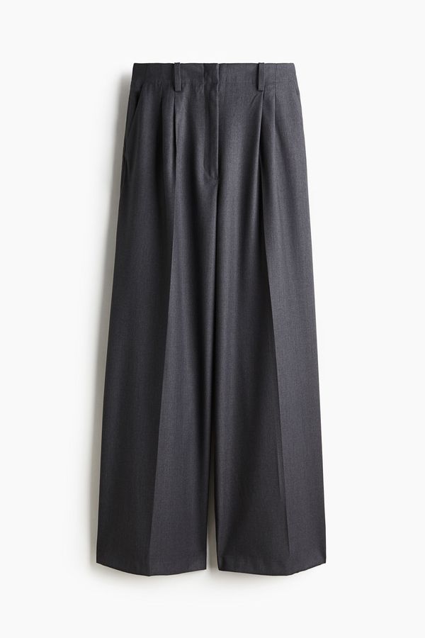 Pantalón amplio de sarga