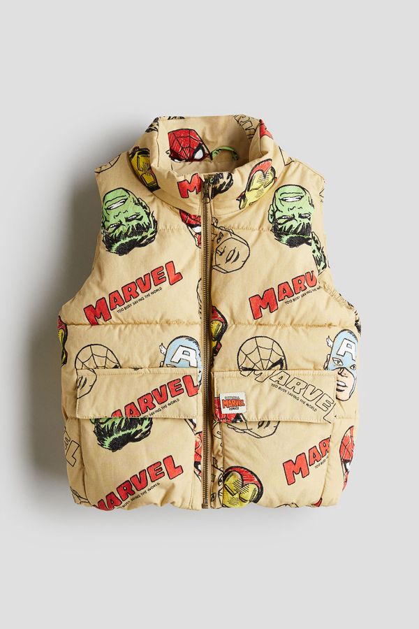 Parka acolchada con diseño estampado