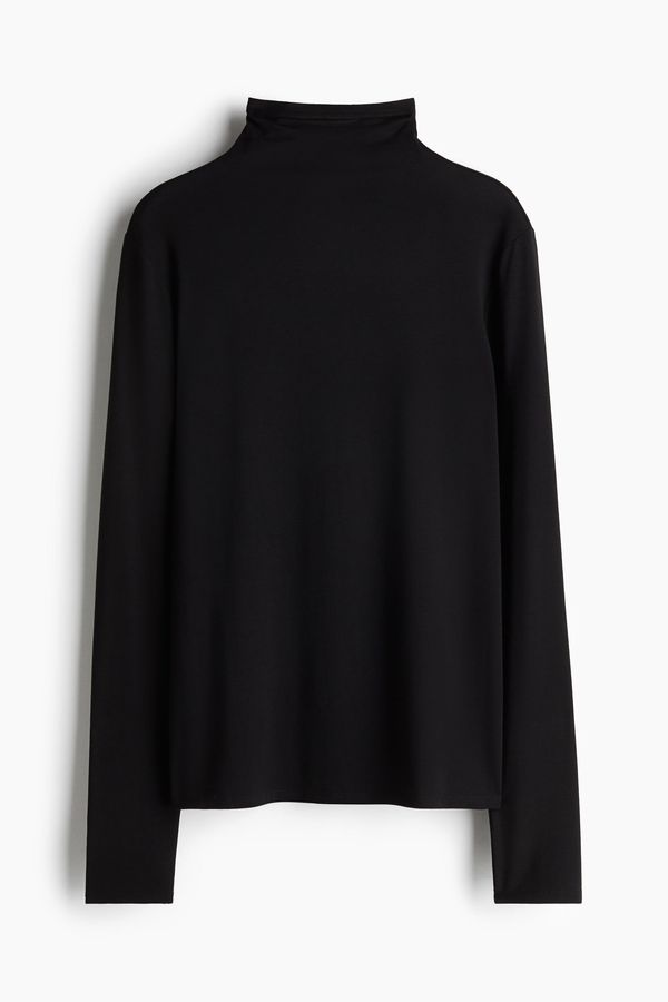 Top de lyocell con cuello alto