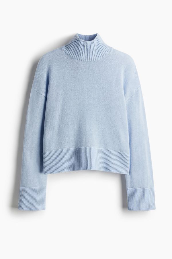 Sweater de punto fino con cuello alto