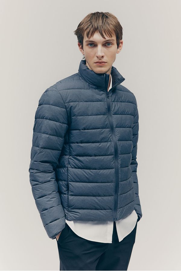 Parka puffy ligera Slim Fit