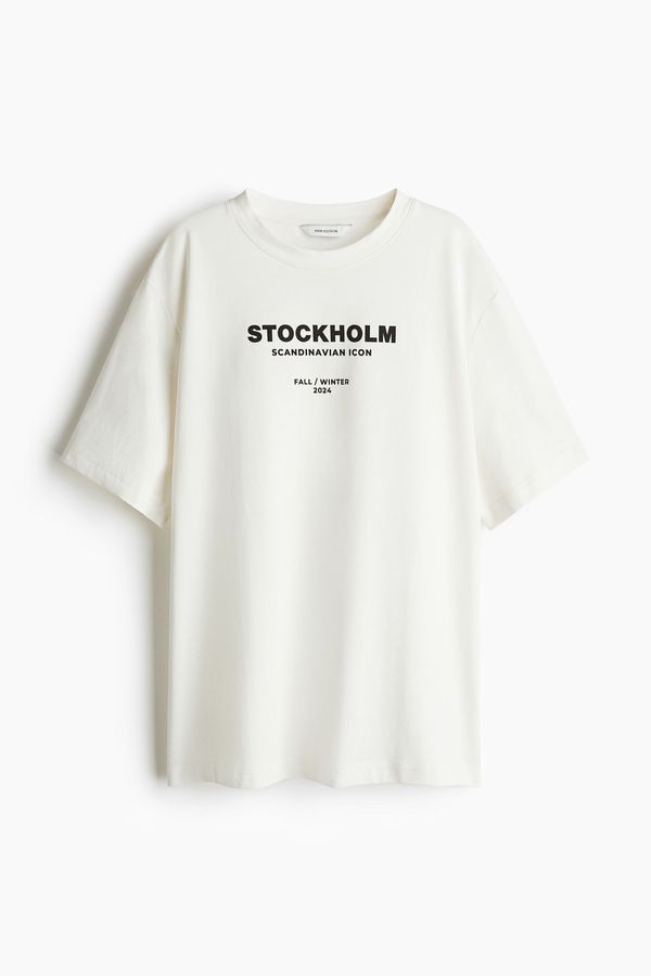 Polera oversize con motivo estampado