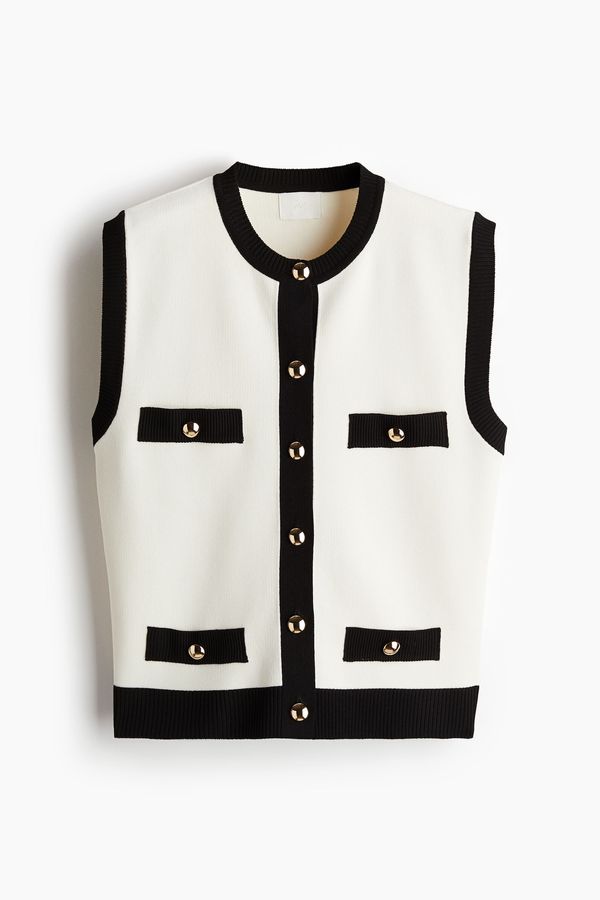 Sweater sin mangas con botonadura frontal