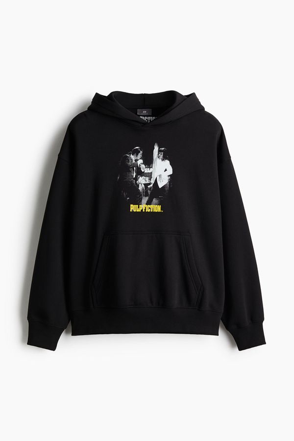 Polerón hoodie Oversized Fit con motivo