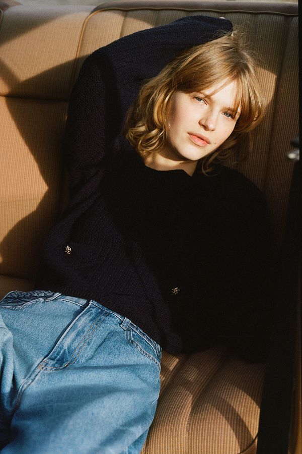Sweater en punto arroz