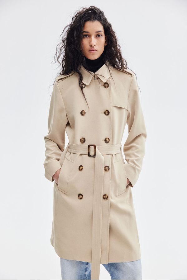 Trenchcoat de doble botonadura