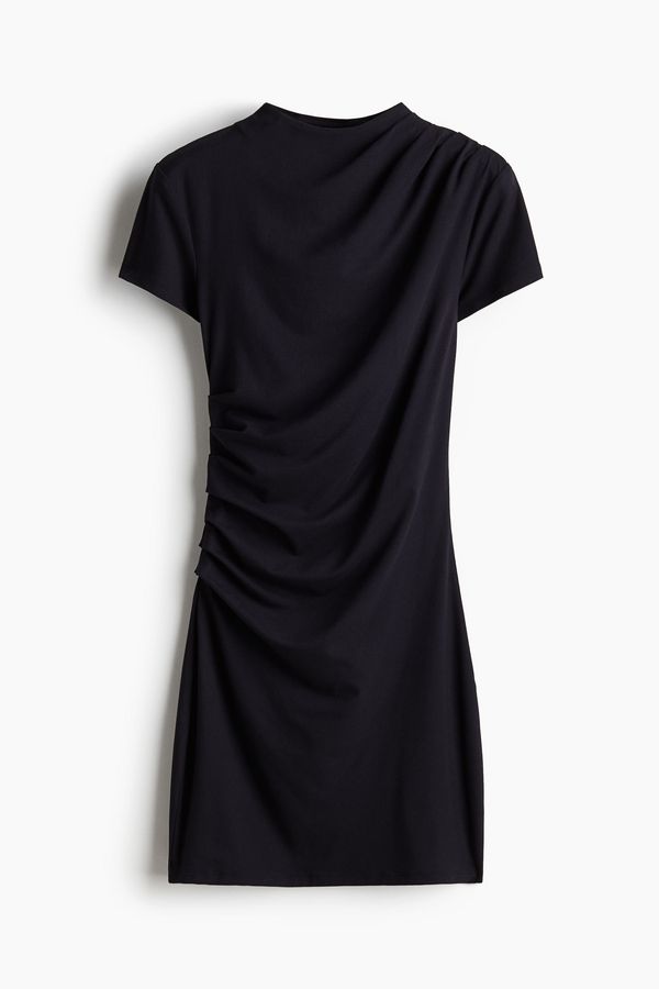 Vestido bodycon con diseño drapeado