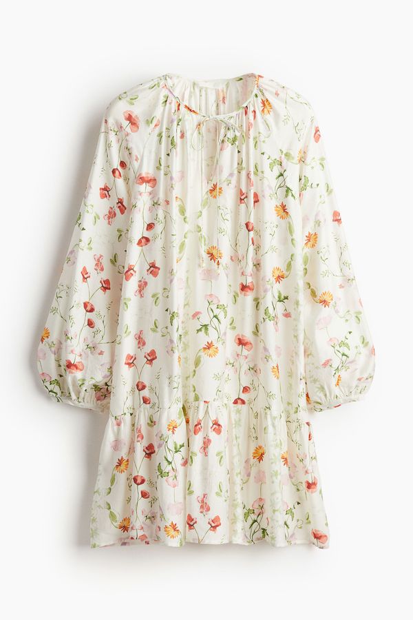 Vestido con lazo