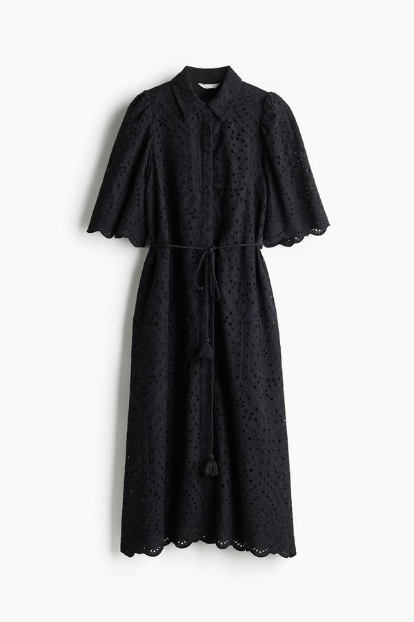 Vestido camisero con broderie inglés