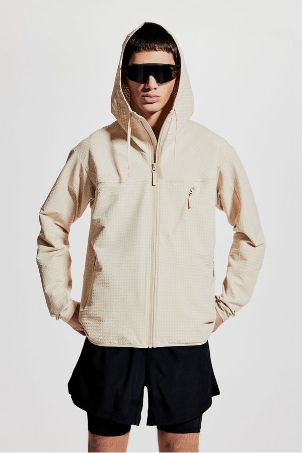 Chaqueta capa intermedia con DryMove™ Regular Fit