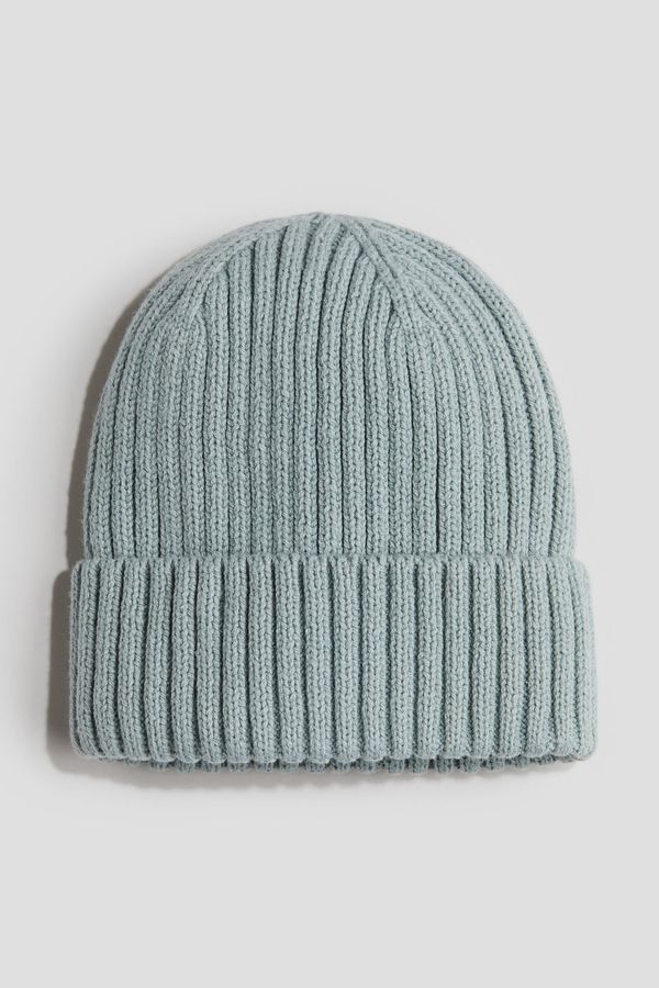 Gorro en punto acanalado