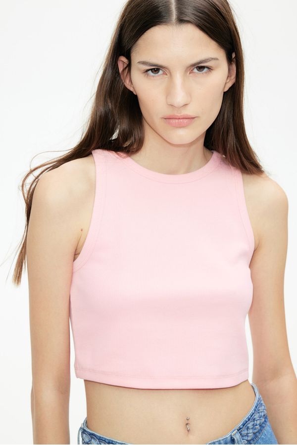 Top cropped en punto acanalado