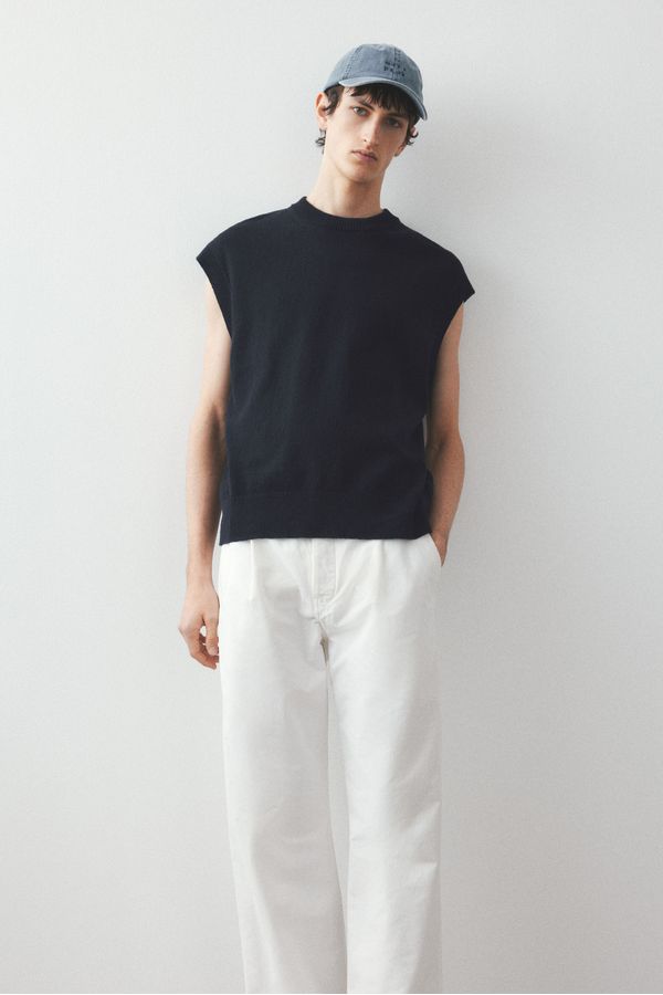 Sweater sin mangas Regular Fit